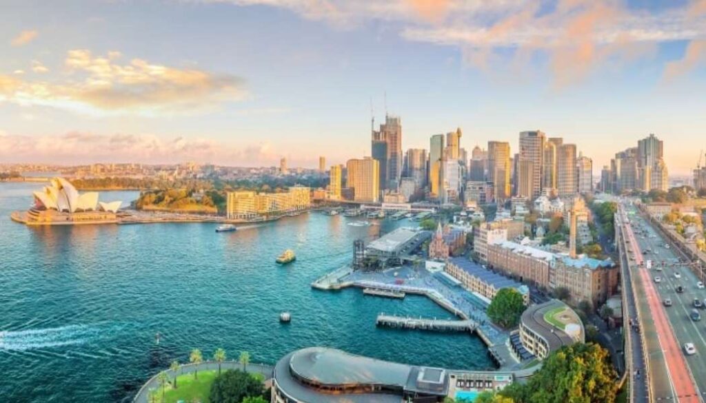 Living in Australia: A Guide for Newcomers